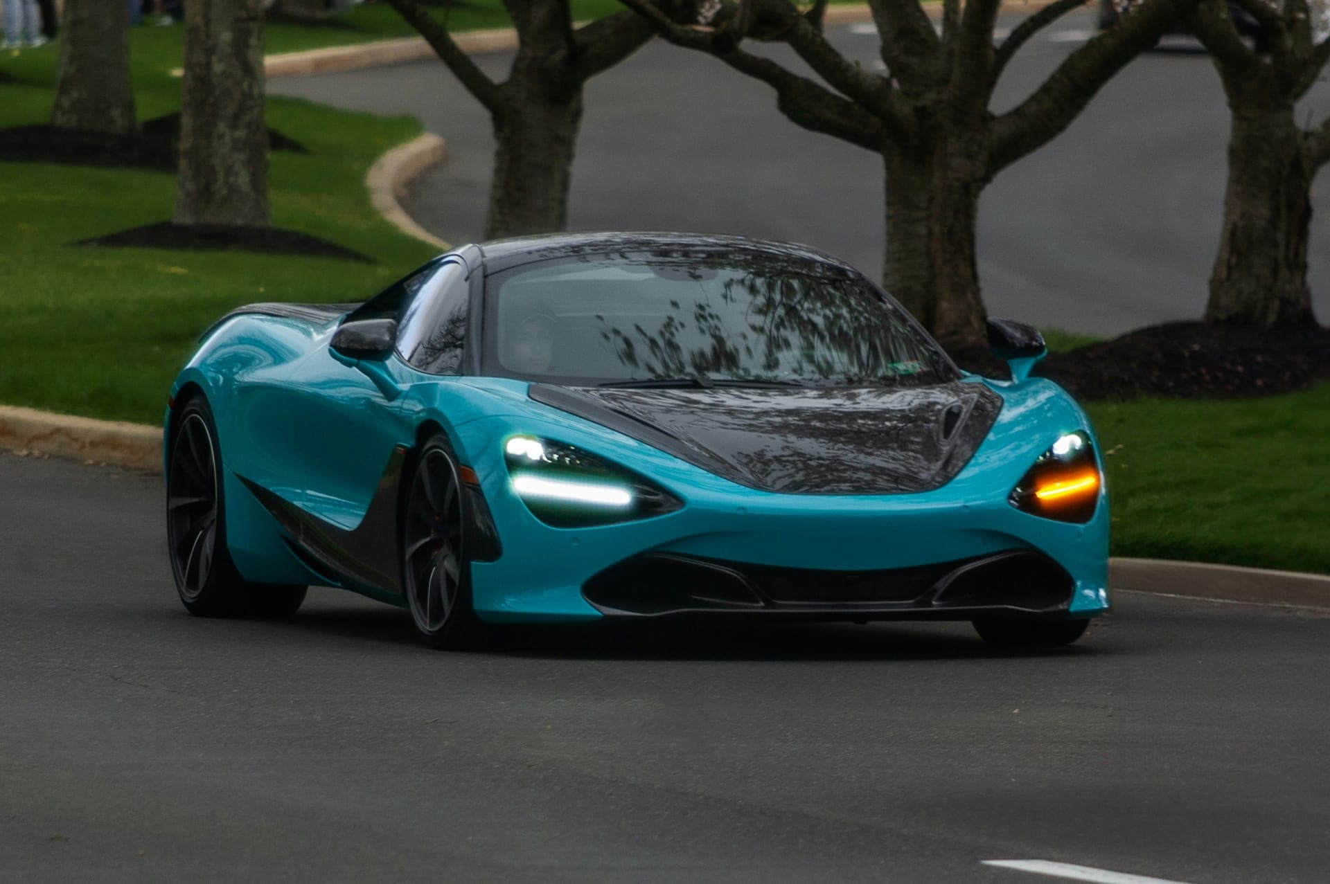 McLaren 720S vehicle